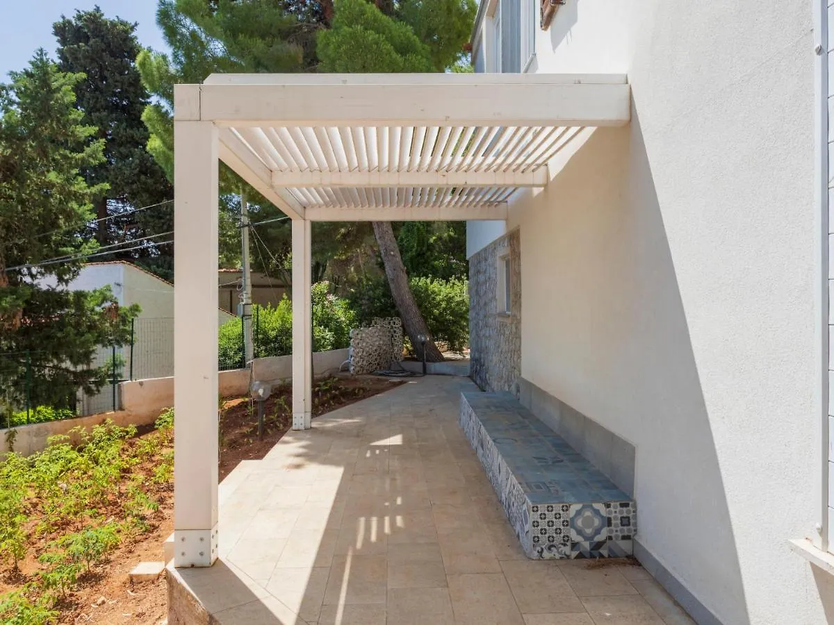 Villa Punta Priola By Interhome Lido di Mondello 0*,